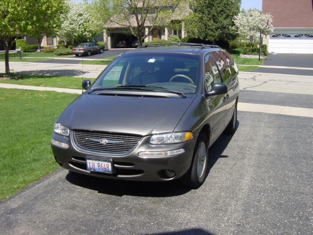 1999 Town and Country - Sold in May 2003
