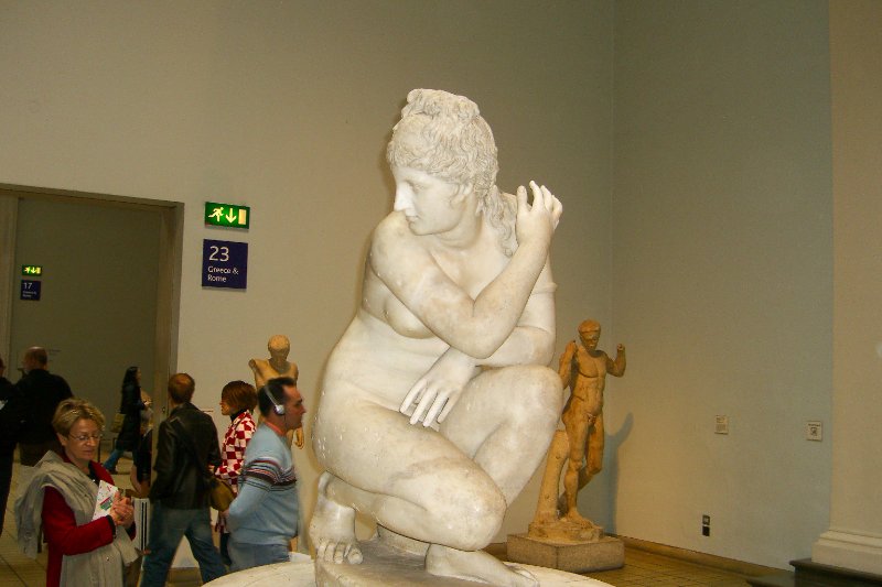 London040106-1837.jpg - British Museum, Room 23 Greek and Roman sculpture