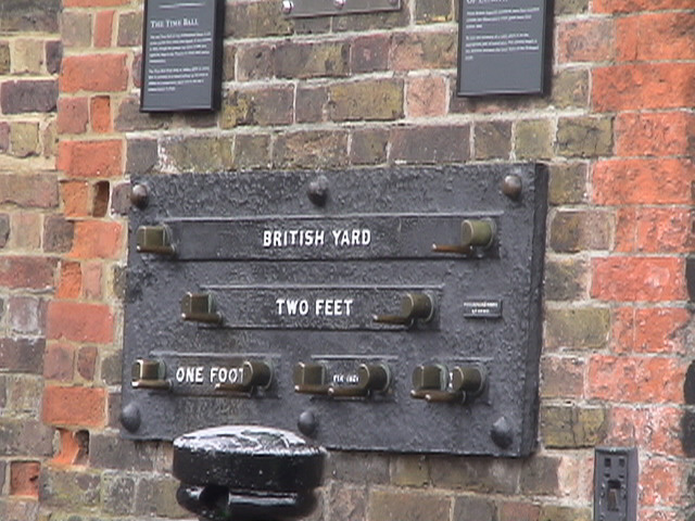 London040106-00281.jpg - Royal Observatory Greenwich, British Yard, Two Feet, One Foot, ...