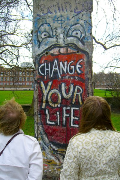 London040106-2004.jpg - Berlin Wall