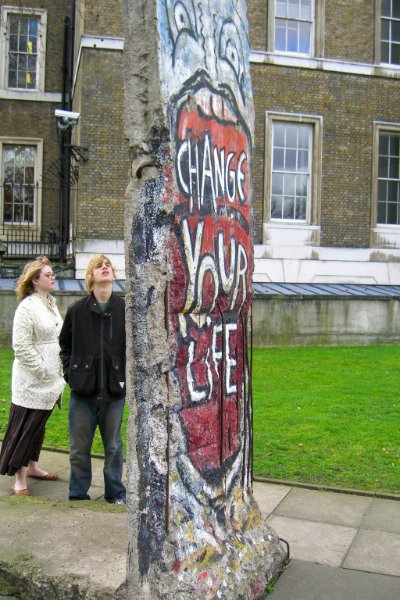 London040106-2006.jpg - Berlin Wall