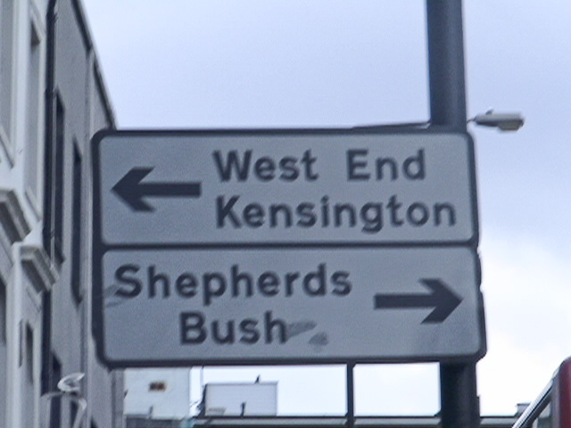 London040106-00253.jpg - West End Kensington, Shepherds Bush