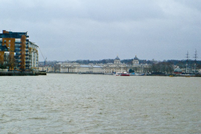 CIMG1945.jpg - Approaching Greenwich Pier - The Old Royal Naval College/University of Greenwich