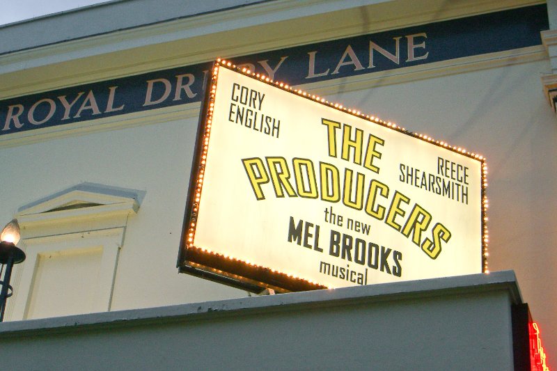 CIMG2050.jpg - "The Producers" playing at the  Theatre Royal Drury Lane, Russell St & Catherine St , Russell St & Catherine St