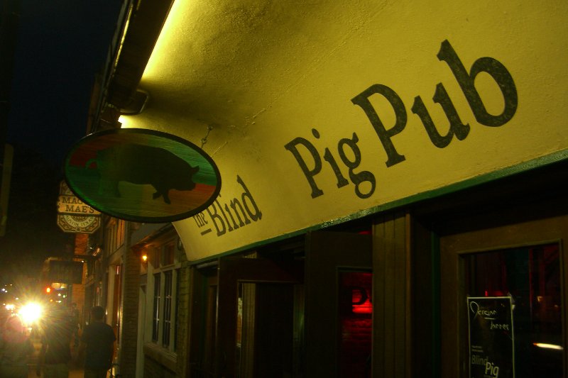 CIMG8015.JPG - The Blind Pig Pub