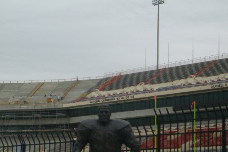 CIMG8048.JPG - Texas Memorial Stadium