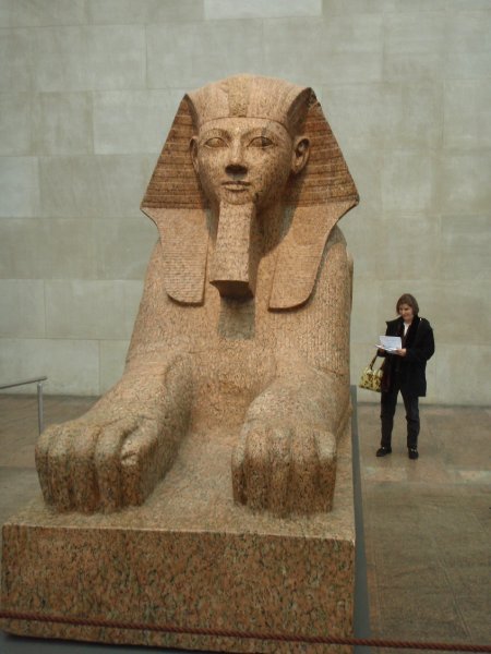 P2160054.JPG - Temple of Dendur, The Sackler Wing-Sphinx of Harshepsut