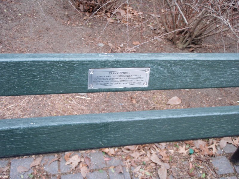 P2170270.JPG - Bench Honoring Frank Perdue, Central Park beind the Met