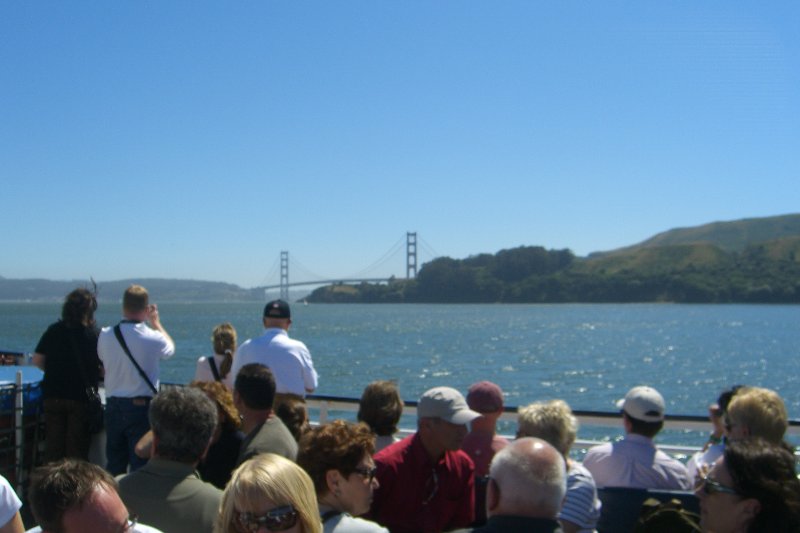 CIMG6582.JPG - Ferry passengers headed for San Francisco, Golden Gate Bridge in background