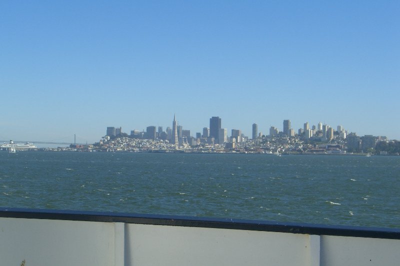 CIMG6596.JPG - Skyline view from Ferry heading South in San Francisco Bay