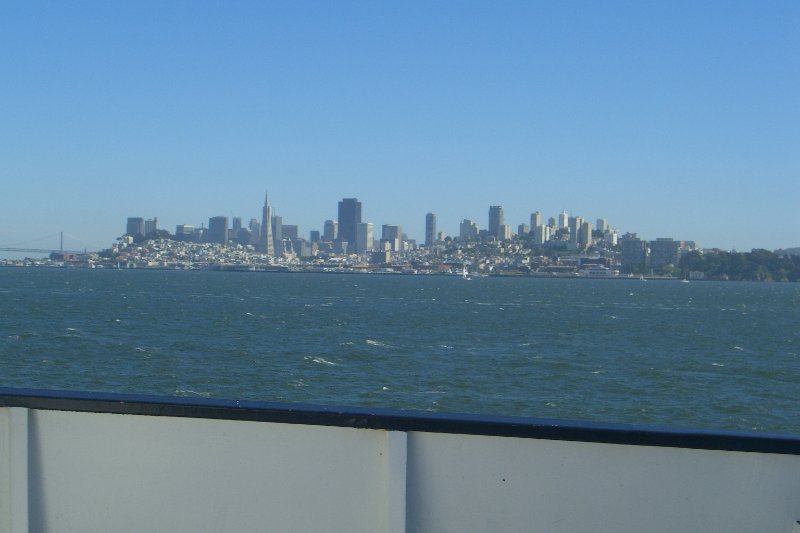 CIMG6597.JPG - Skyline view from Ferry heading South in San Francisco Bay