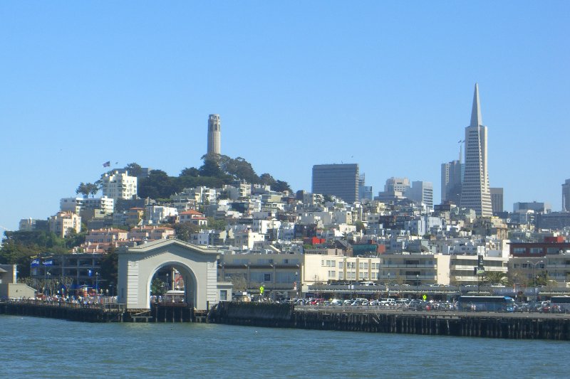 CIMG6605.JPG - San Francisco Skyline, Heading South to Fisherman's Wharf Pier 41