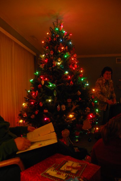 DSC_2037.JPG - Christmas Eve at  Grandma Kozik's