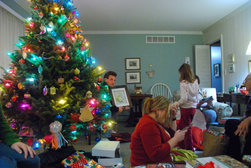 DSC_2065.JPG - Christmas Eve at  Grandma Kozik's