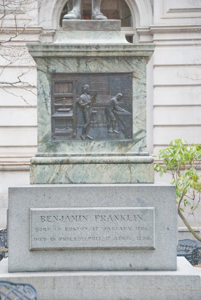 Boston041809-5298.jpg - Benjamin Franklin Statue