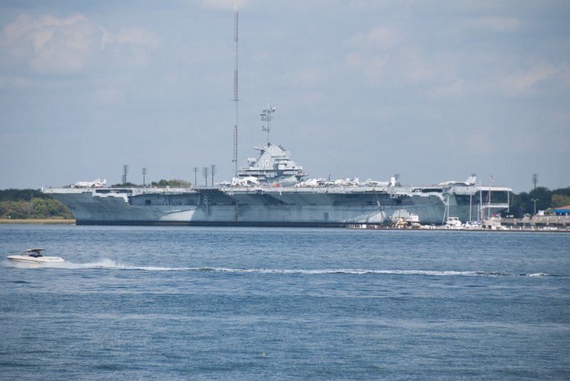 Charleston100309-9665.jpg - USS Yorktown in Charleston Harbor