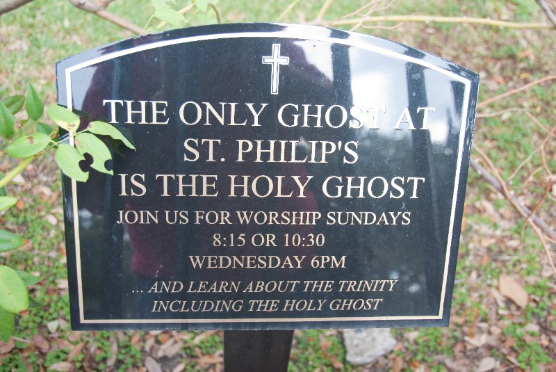 Charleston100309-9786.jpg - St Philip's Church.  The Only Ghost at St. Philip's is the holy ghost.