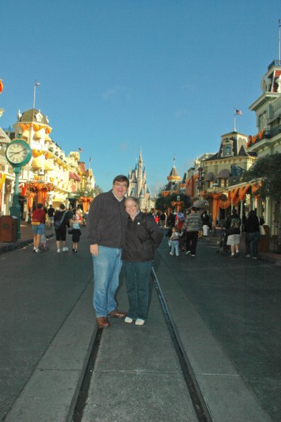 DisneyPhotoImage11.jpg - Main Street, U.S.A. with Cinderella's Castle in the background