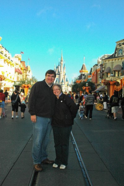 DisneyPhotoImage10.jpg - Main Street, U.S.A. with Cinderella's Castle in the background
