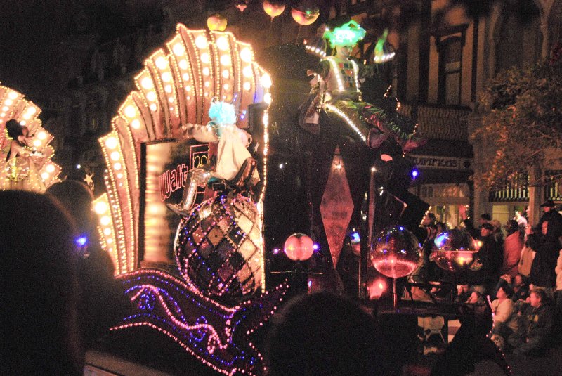 DisneyWorld022709-3362.jpg - Magic Kingdom - "Spectromagic" - Evening Parade