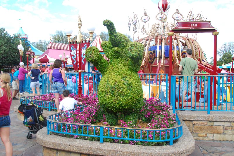 DisneyWorld022709-2996.jpg - Fantasyland - Cinderella's Golden Carrousel