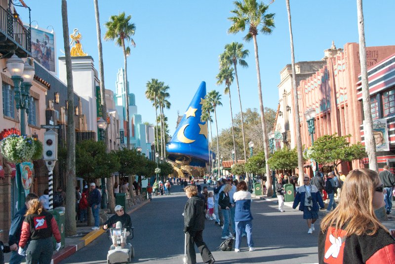 DisneyWorld022709-3501.jpg - Disney Hollywood Studios - Mickey's Hat From Fantasia