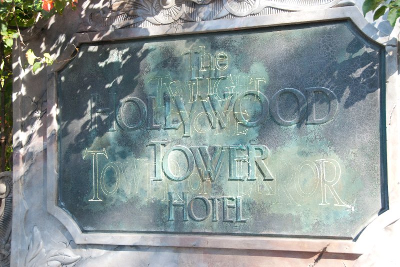 DisneyWorld022709-3516.jpg - Hollywood Tower Hotel - The Twilight Zone Tower of Terror