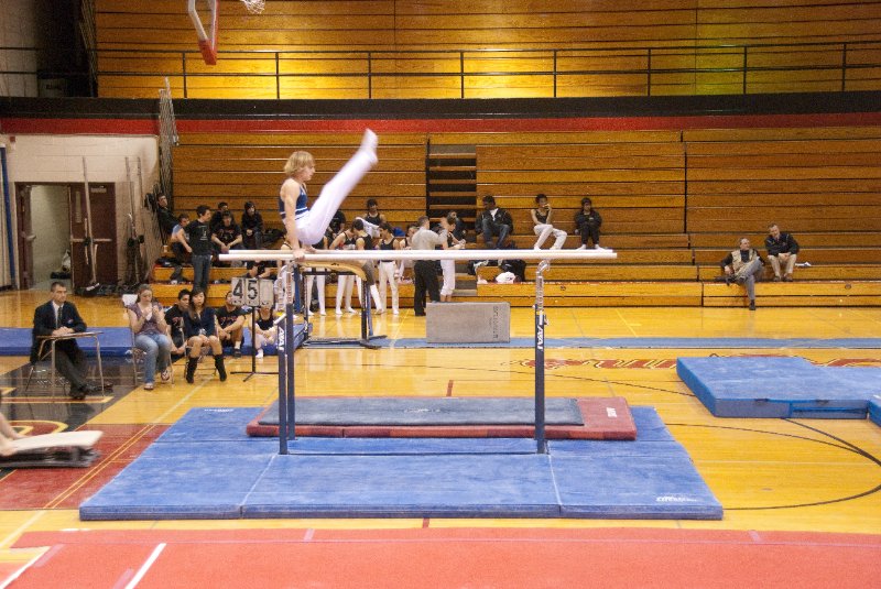 GymnasticsSpring09-4117.jpg - Glenbard East