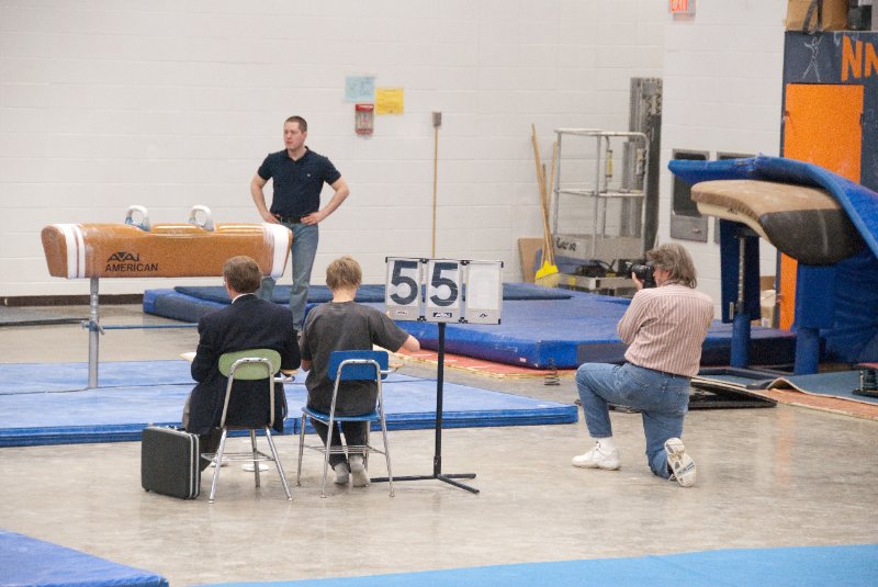 GymnasticsSpring09-4713.jpg - Wheaton Coop at NNHS