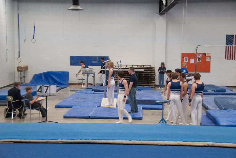 GymnasticsSpring09-4720.jpg - Wheaton Coop at NNHS