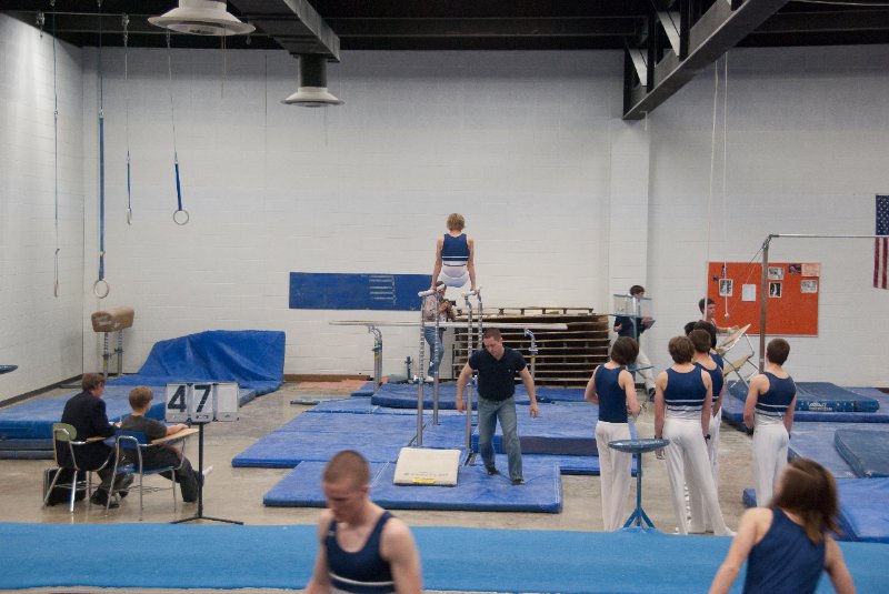 GymnasticsSpring09-4729.jpg - Wheaton Coop at NNHS