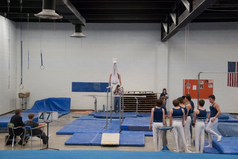 GymnasticsSpring09-4745.jpg - Wheaton Coop at NNHS
