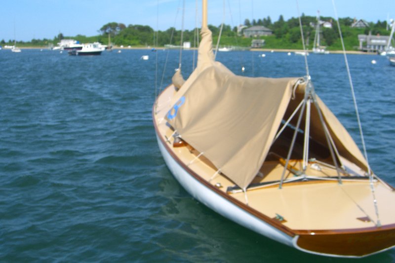 CIMG1753.jpg - Boatride on Harbor Tendor's boat through the Edgartown Harbor