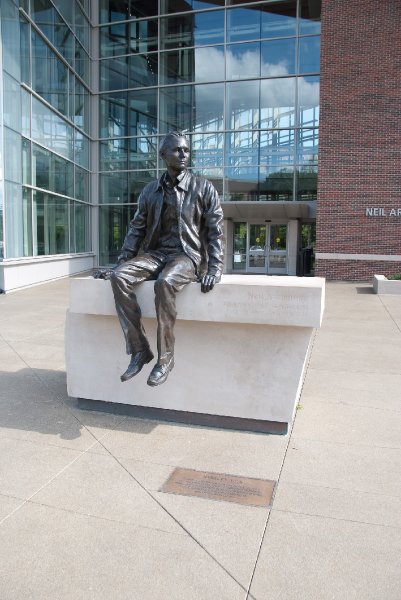 Purdue092609-9514.jpg - Statue of Neil Amstrong in front of Neil Armstrong Hall of Engineering.