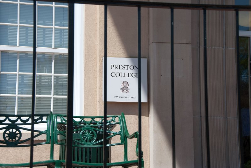 USC040409-4613.jpg - Preston College