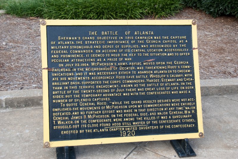 Atlanta082509-8817.jpg - The Battle of Atlanta, erected  1920