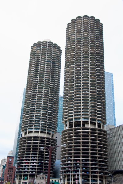 Chicago042809-5825.jpg - Marina Towers