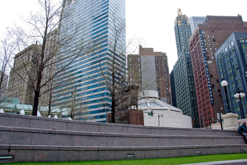 Chicago042809-5844.jpg - George Washington-Robert Morris-Haym Salomon Memorial view from Vietnam Veterans Memorial