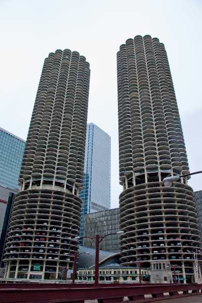 Chicago042809-5865.jpg - Marina Towers