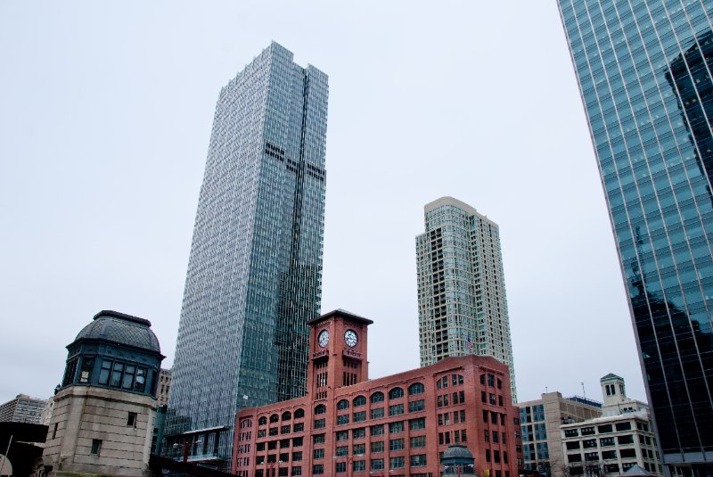 Chicago042809-5889.jpg - 300 N LaSalle Street Building. Reid-Murdoch Center, 321 North Clark (center foreground)
