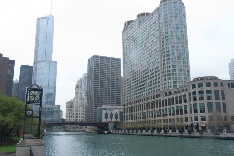 Chicago050109-6188.jpg - Looking West Toward Columbus Drive Bridge. Sheaton (right), Trump Tower (left)