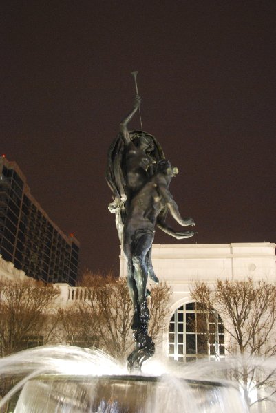 Nashville012809-2402.jpg - Nashville Symphony Center Fountain