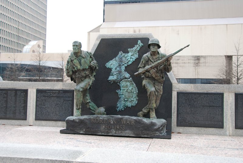 Nashville012809-2518.jpg - Korean War Memorial