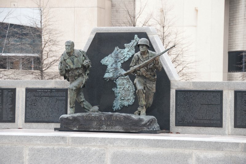 Nashville012809-2537.jpg - Tennessee Korean War Memorial