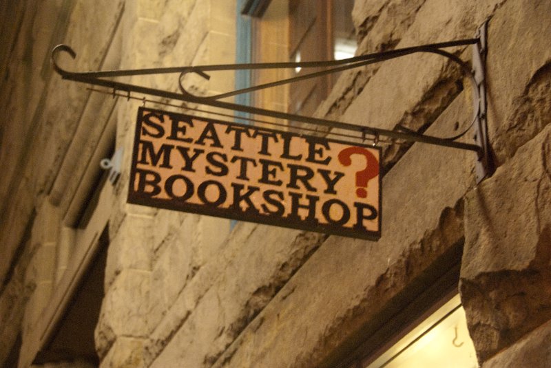 Seattle031509-3995.jpg - Seattle Mystery Bookshop