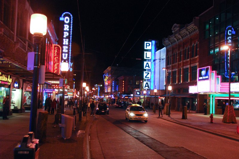 Vancouver020309-2760.jpg - Empire Theatres on Granville St