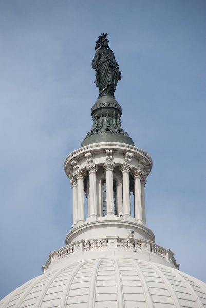 WashDC032709-4250.jpg - The United States Capitol, The Statue of Freedom, E Pluribus Unum