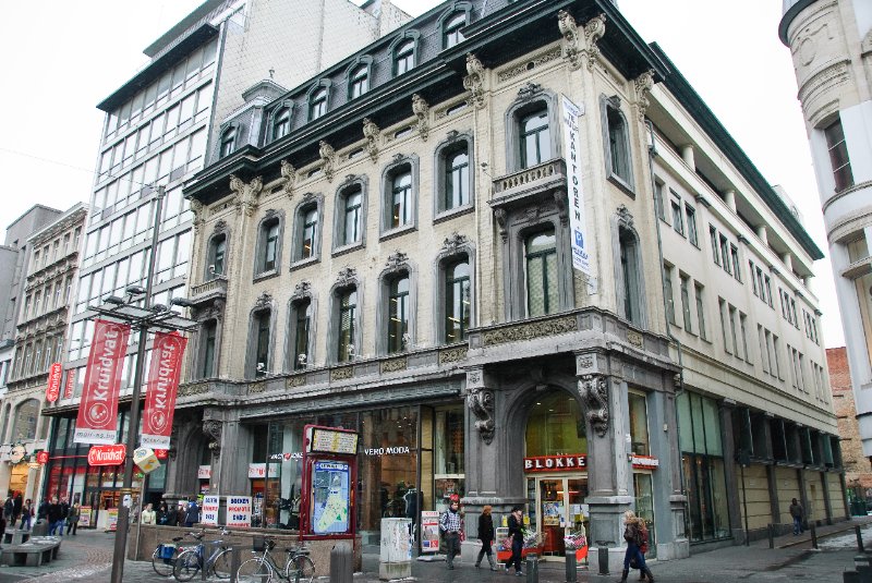 Antwerp021610-1365.jpg - Blokker Household Supplies Store, 25 Meir Street