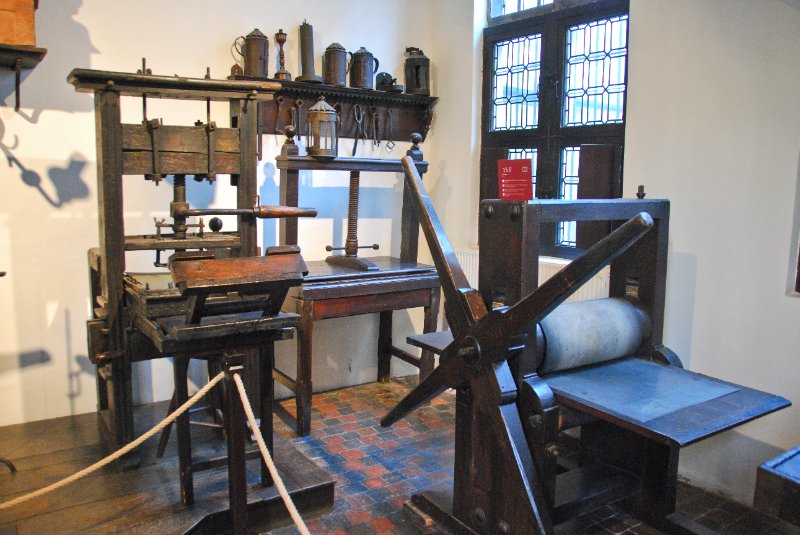 Antwerp021610-1510.jpg - The world's oldest surviving printing presses.