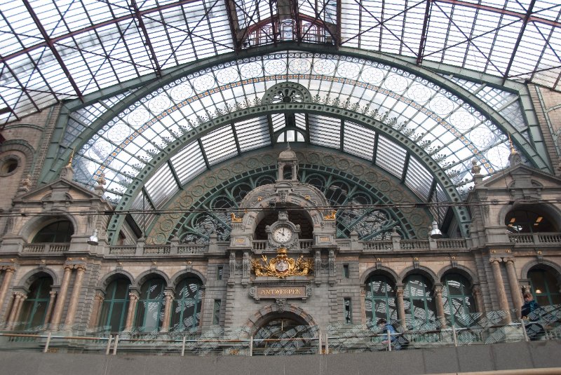 Antwerp021610-1321.jpg - Antwerp Central Train Station
